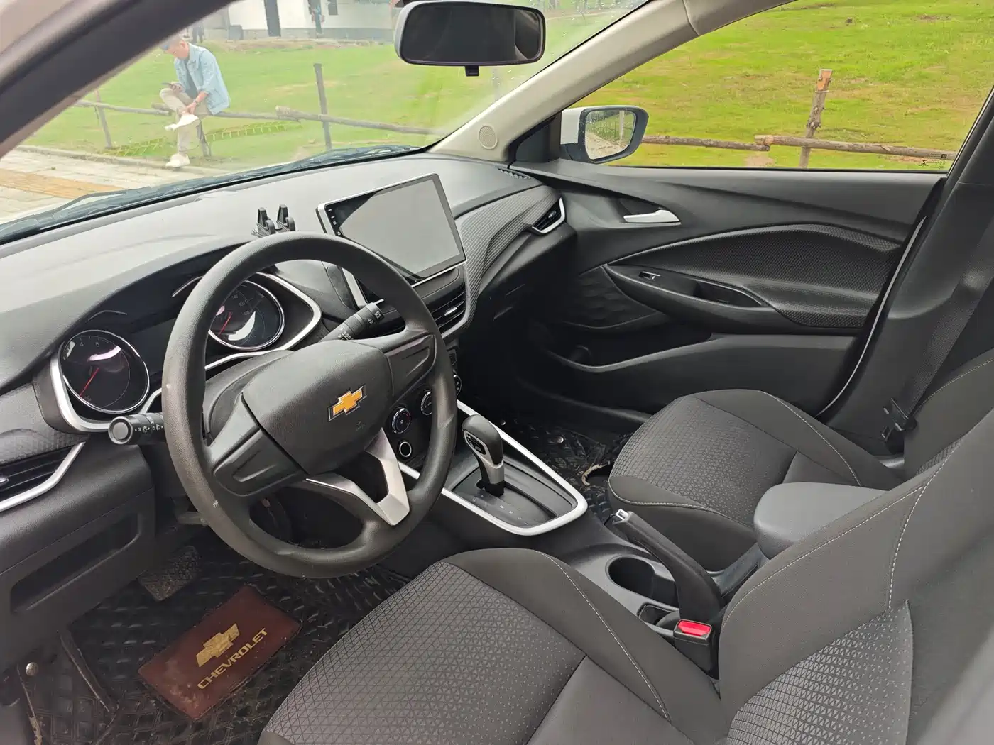 CHEVROLET KOVOZ
