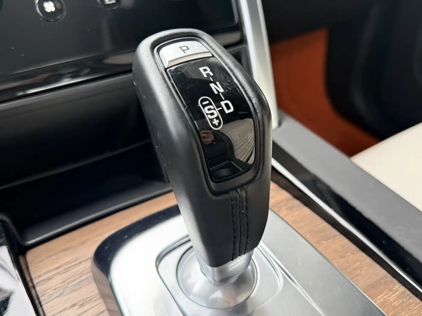 Land Rover Discovery Sport 2020 249PS R-Dynamic Performance Tech 7-seater фото 19