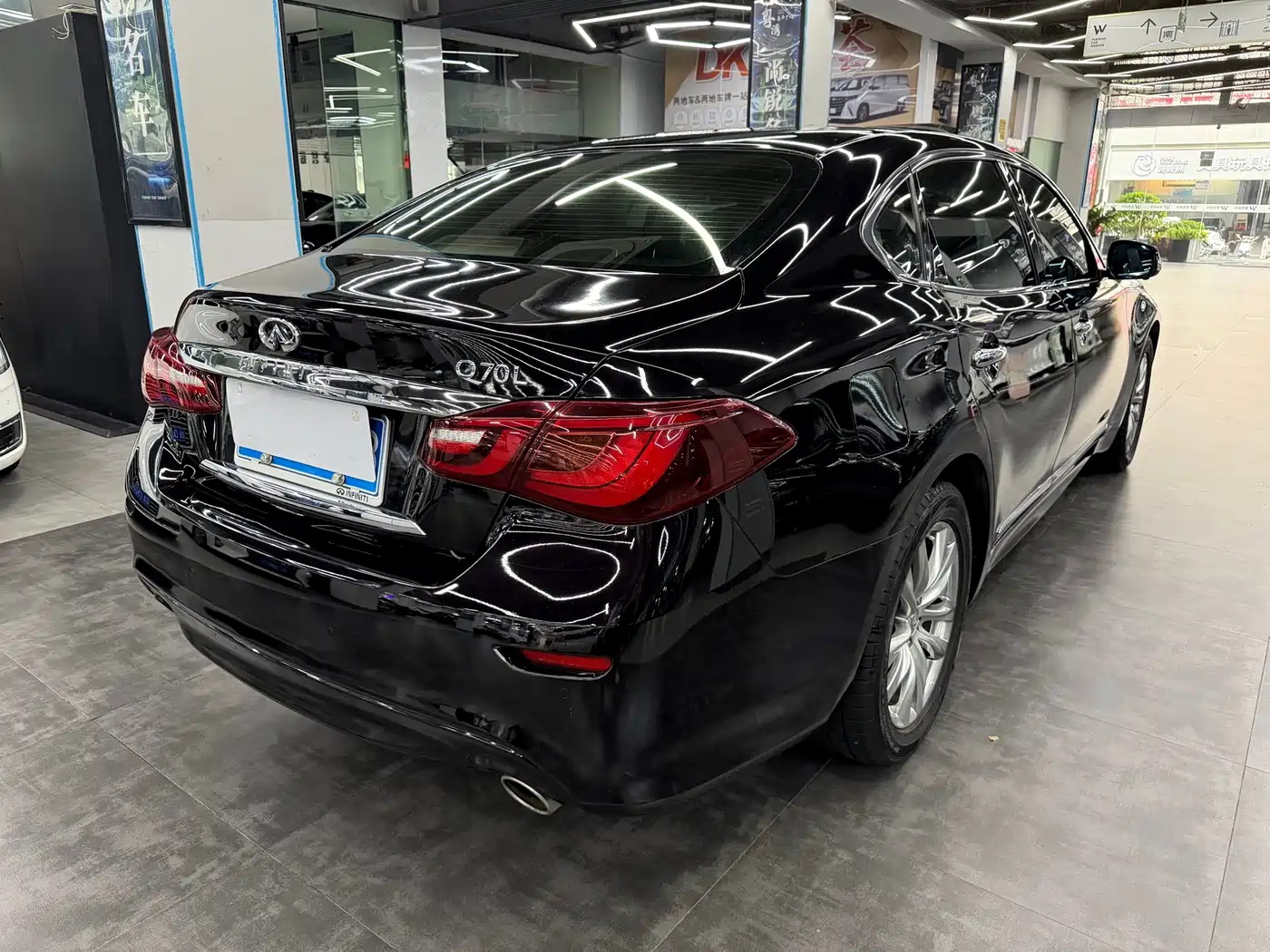 Infiniti Q70 2017 2017 Q70L 2.5L Elite Edition