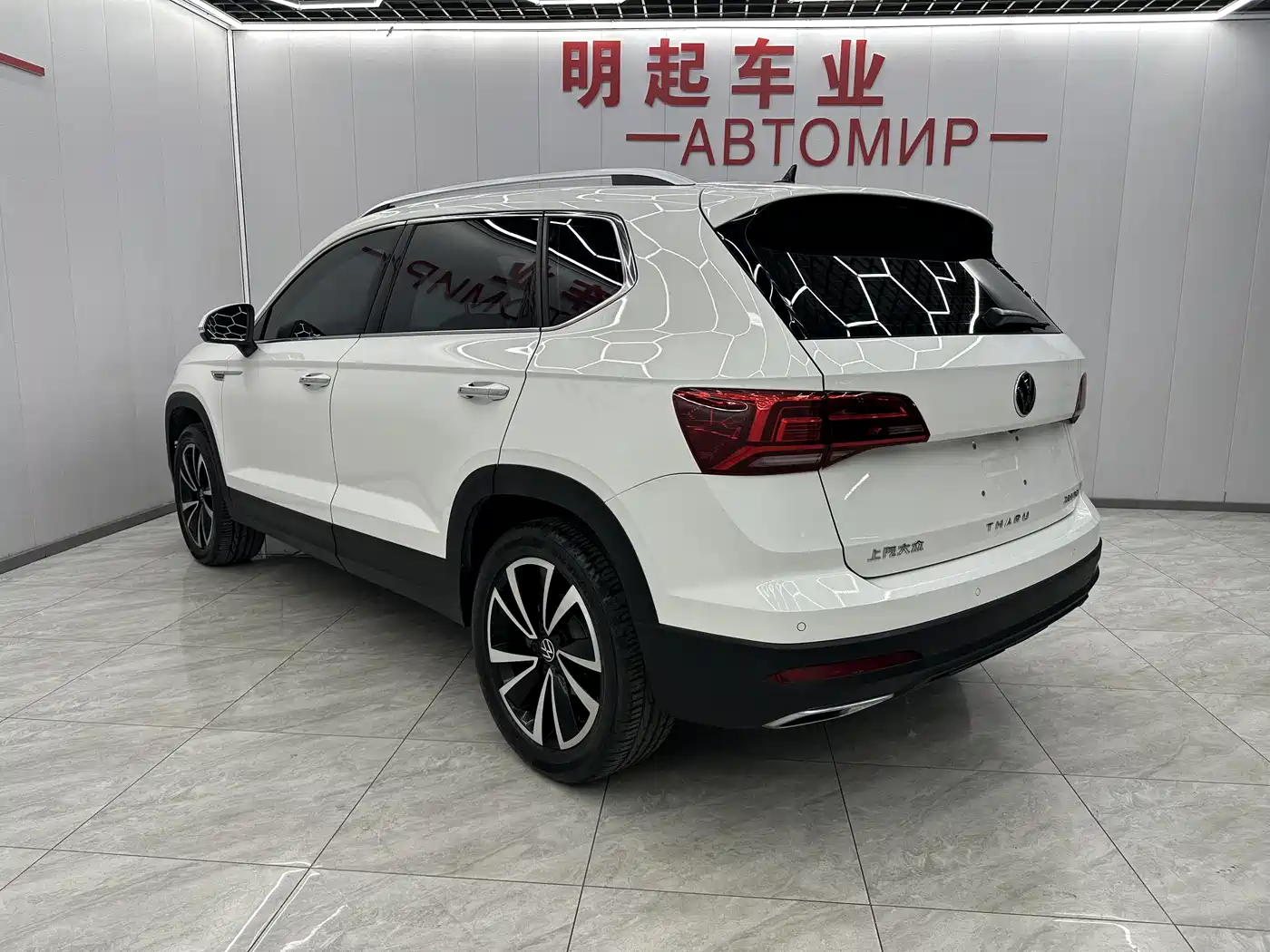 Volkswagen Tharu 2022 280TSI FWD Luxury Edition фото 8