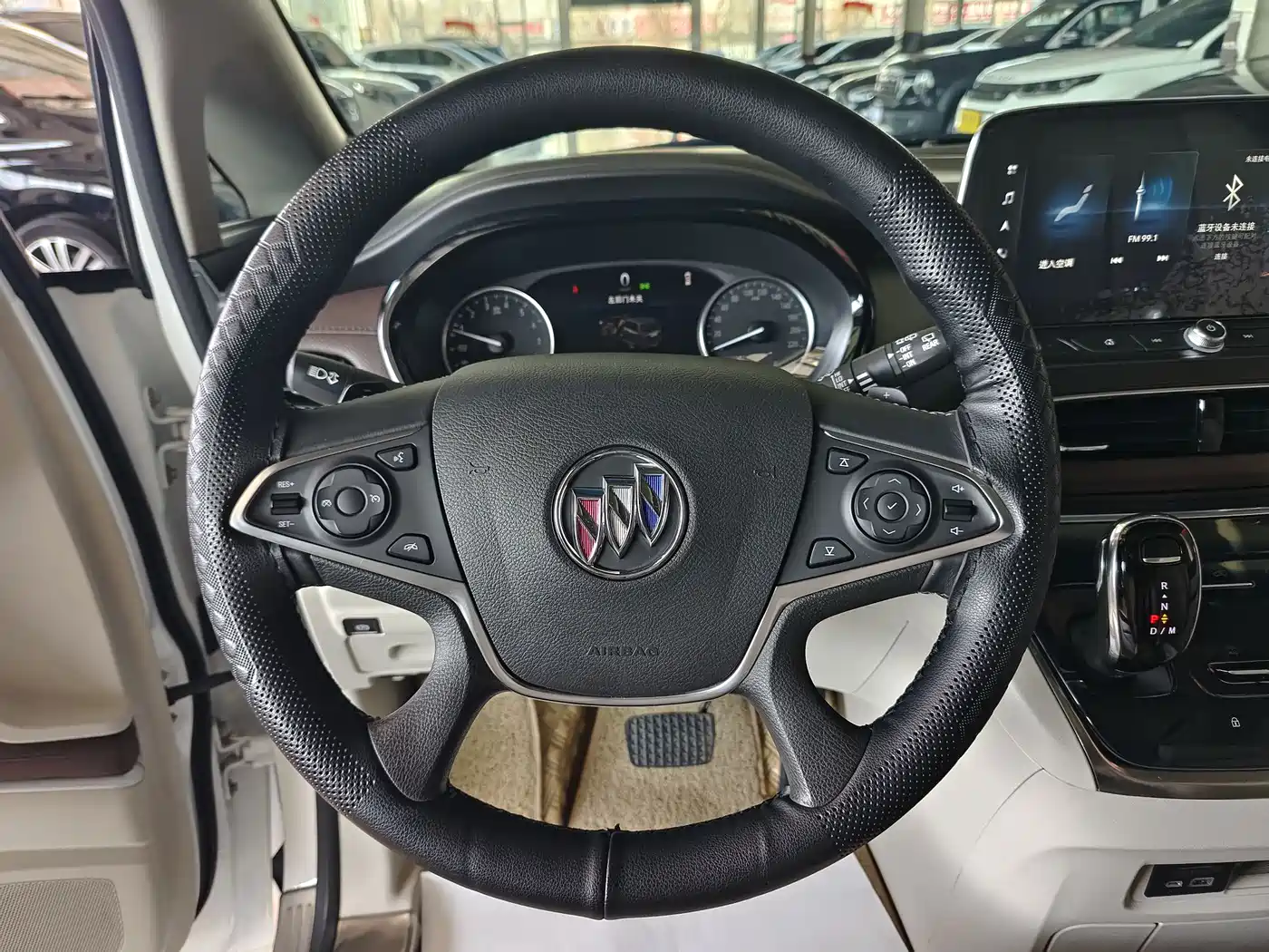 Buick GL8 2020 Model Land Business Class 652T Luxury фото 14
