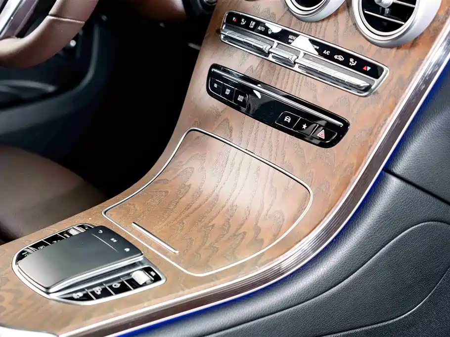 Mercedes-Benz GLC 2022 Facelift GLC 300 L 4MATIC Dynamic Collector's Edition фото 18