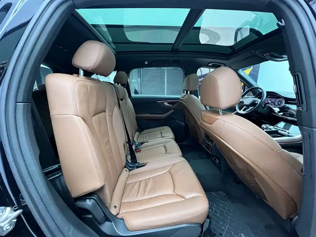 Audi Q7 2020 55 TFSI quattro S line Sport фото 25
