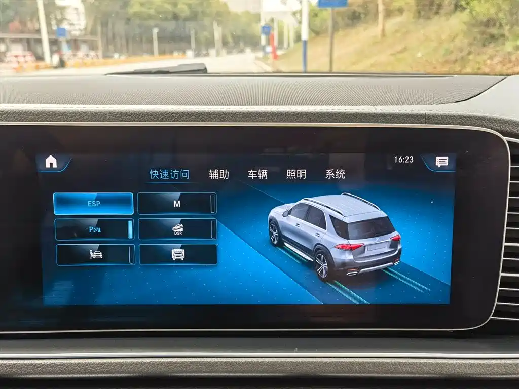 Mercedes-Benz GLE 2020 Facelift GLE 350 4MATIC Fashion фото 18
