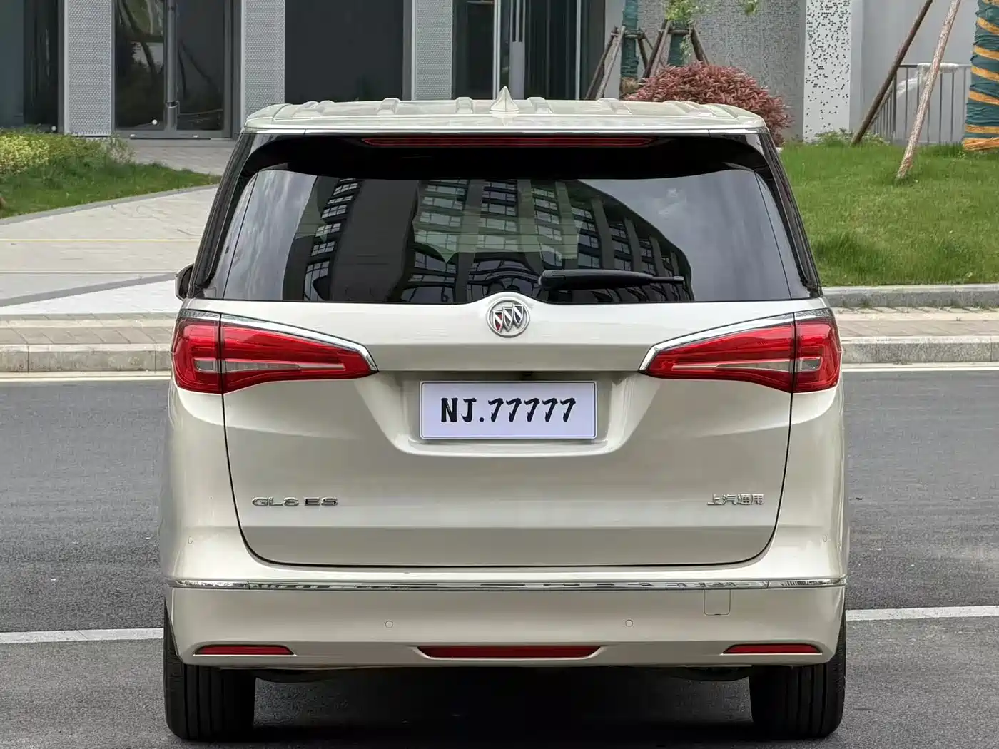 Buick GL8 2018 ES 28T Luxury Type China VI фото 17