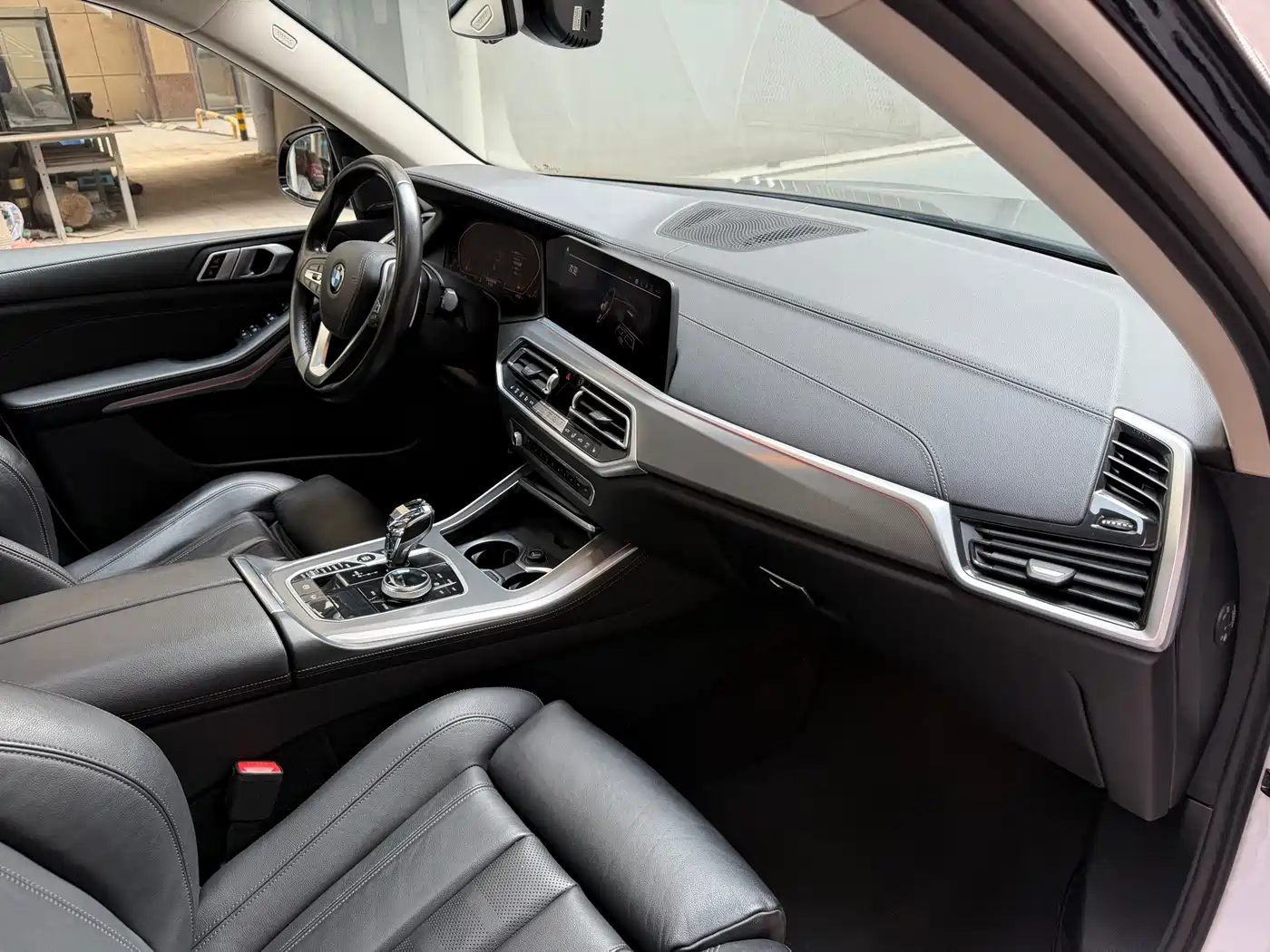 BMW X5 (Import) 2022 xDrive40i M Sport Package фото 8