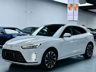 AITO M5