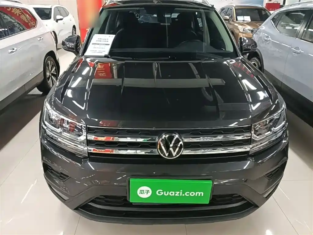VOLKSWAGEN TUYUE