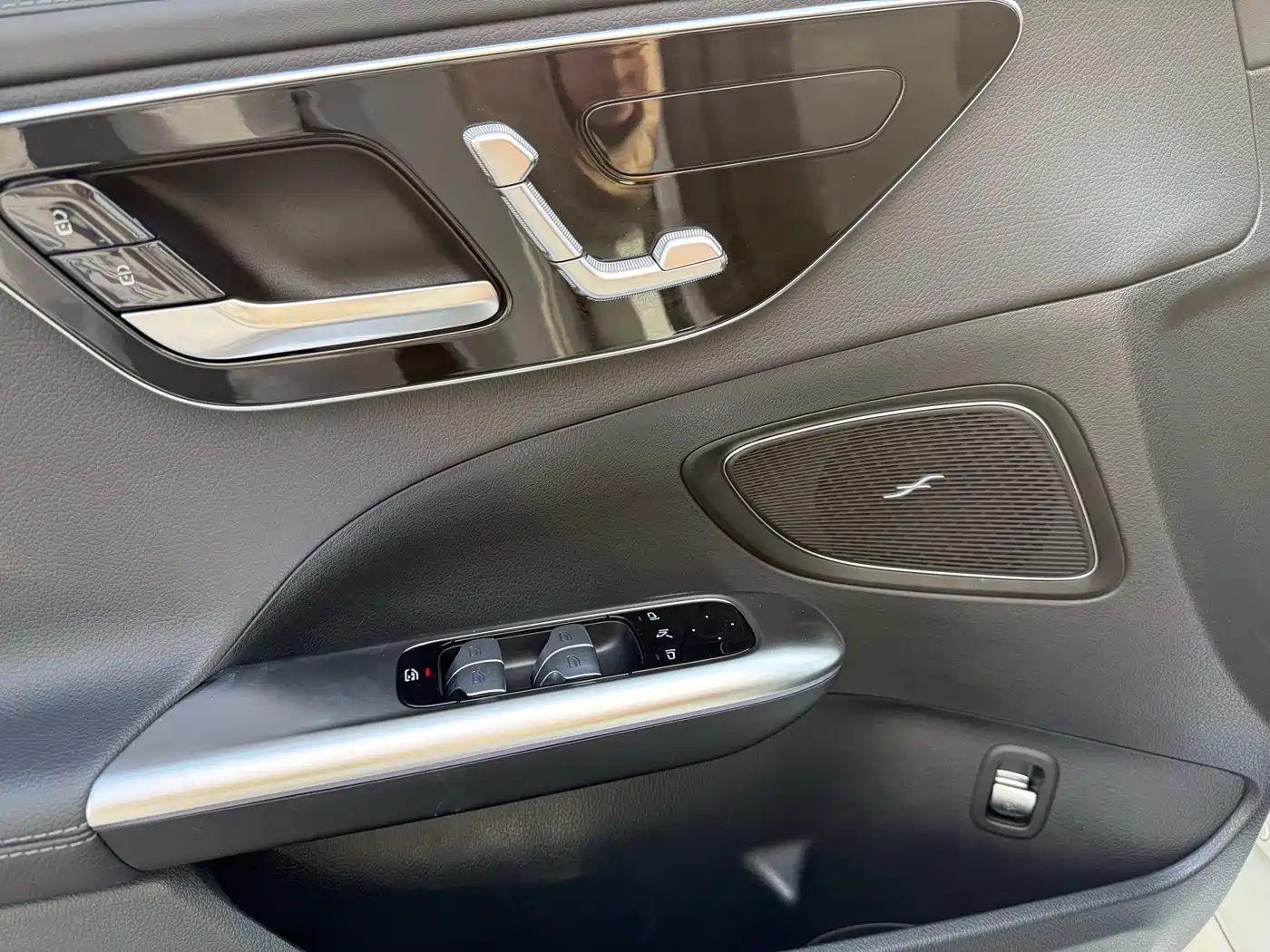Mercedes-Benz C-Class 2022 C 260 L фото 23