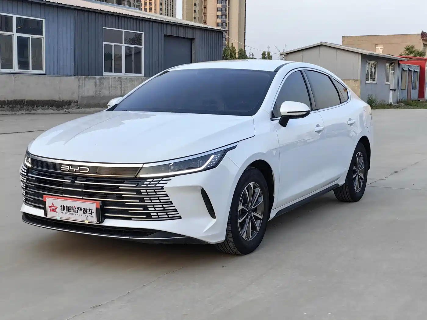 BYD Destroyer 05 2024 Glory Edition DM-i 55KM Luxury