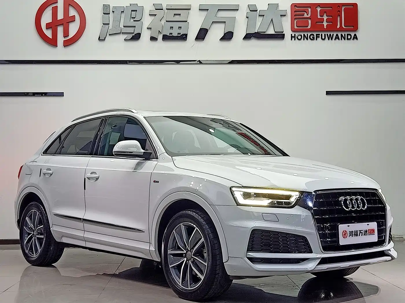 Audi Q3 2018 30 TFSI Fashion Collector's Edition фото 3