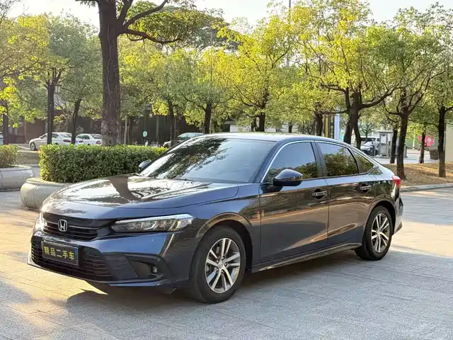 Honda Civic 2023 240TURBO CVT Dynamic Edition