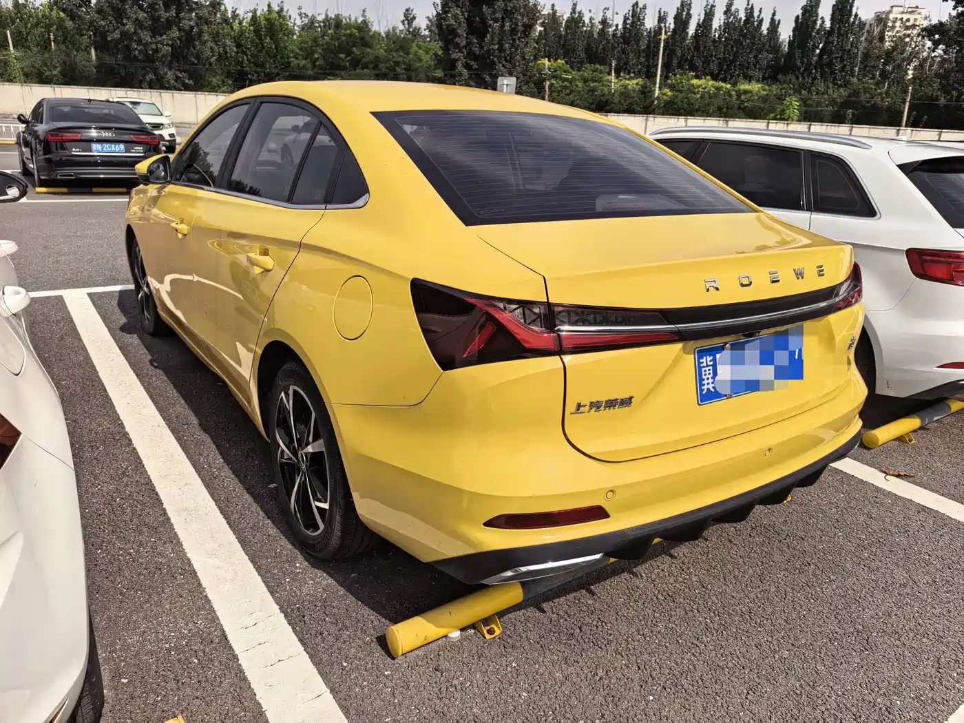 Photo 5 - Roewe i5