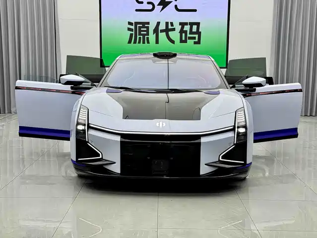  HiPhi HiPhi Z 2023 Model Urban Edition (4-Seater)