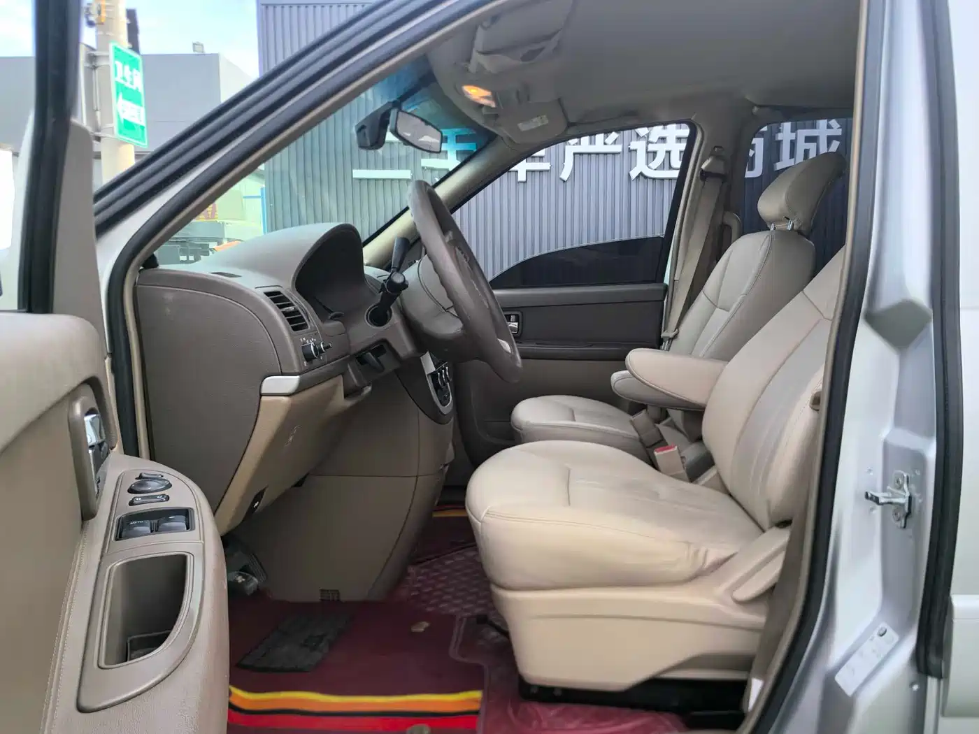 Buick GL8 2014 2.4L Classic Edition фото 6
