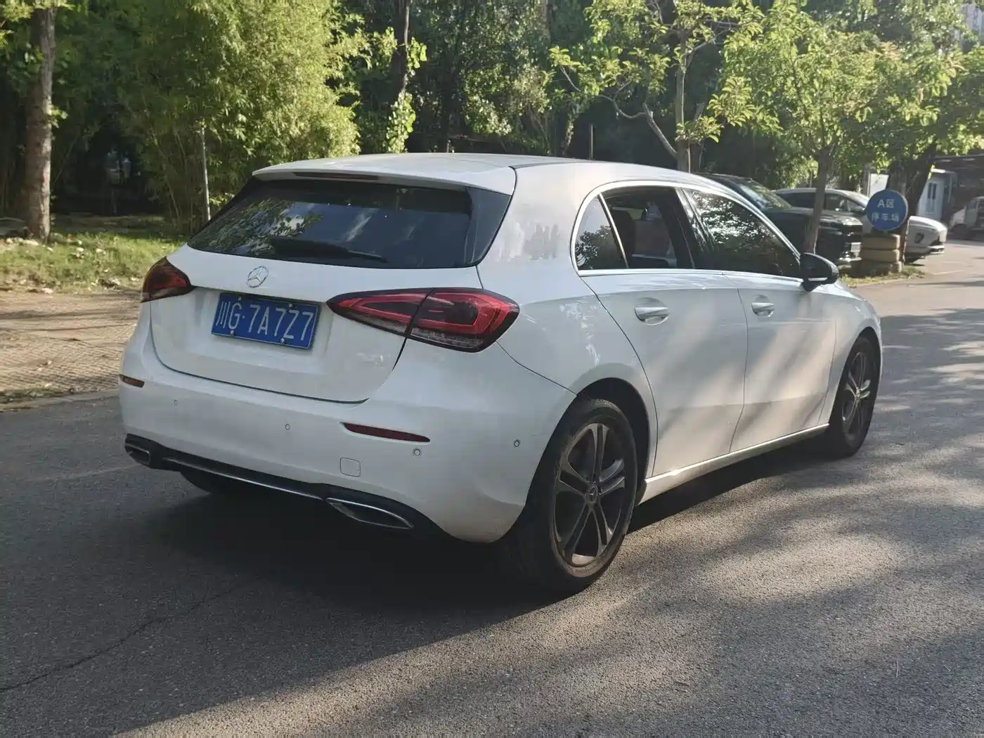 Mercedes-Benz A-Class (Import) 2020 2019 A 200 Dynamic Version