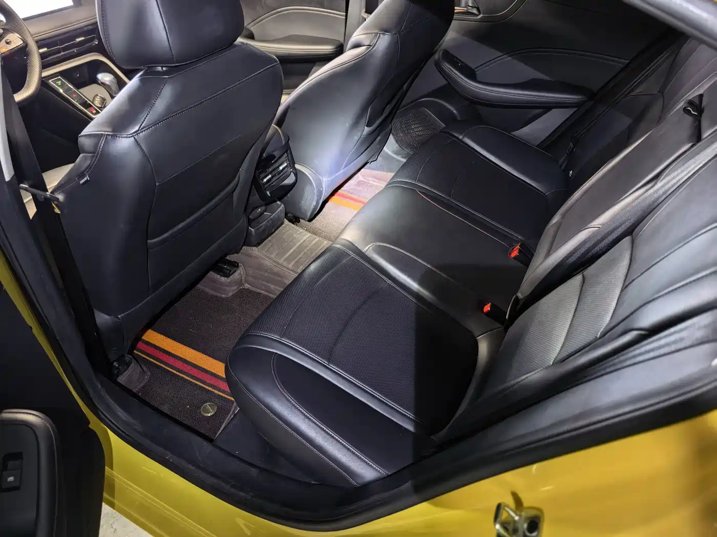 Photo 8 - Roewe i5
