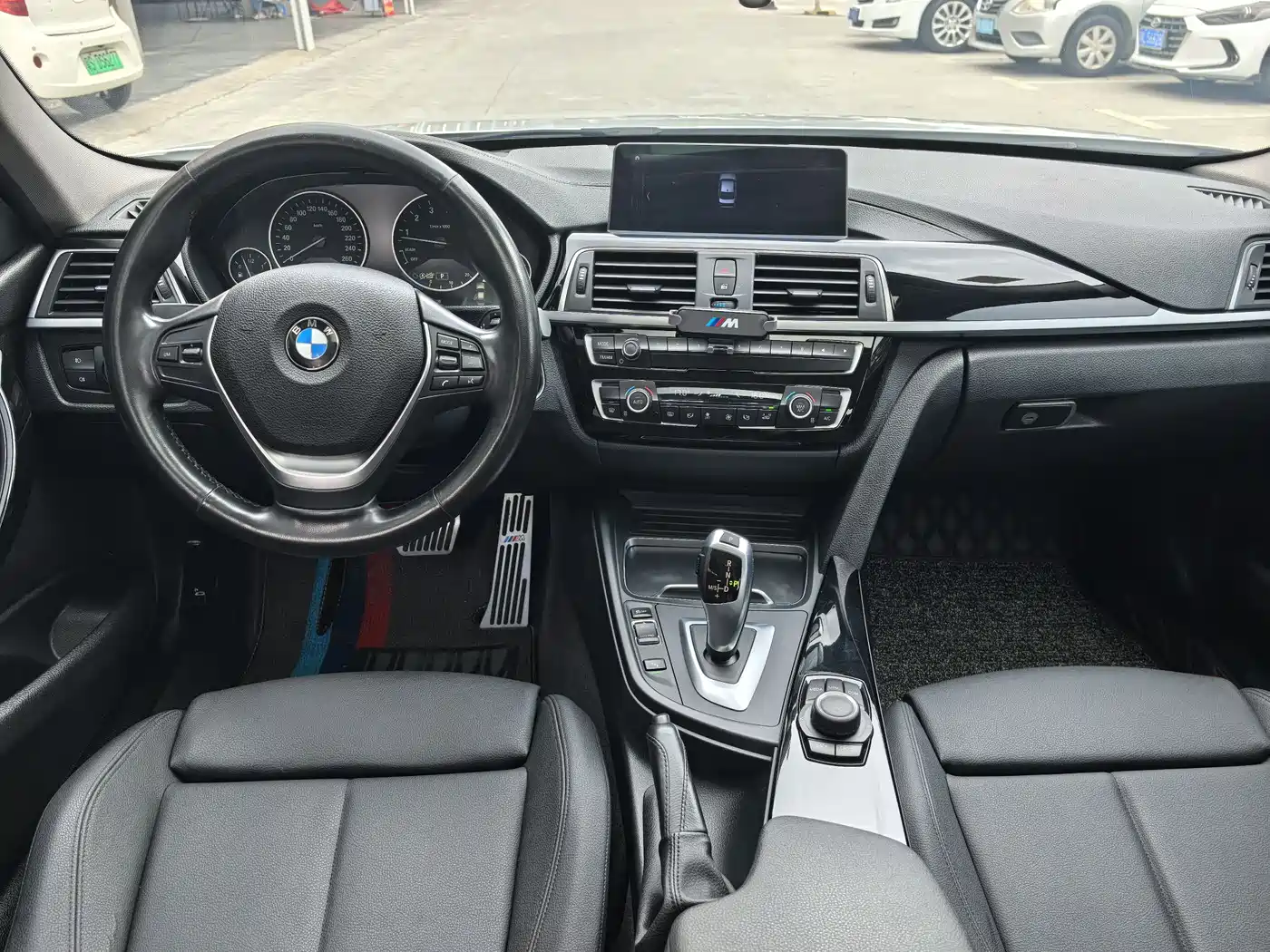 BMW 3 Series 2018 320Li Fashion Style фото 5