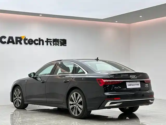 Audi A6L 2022 55 TFSI quattro Premium Dynamic — фото 3