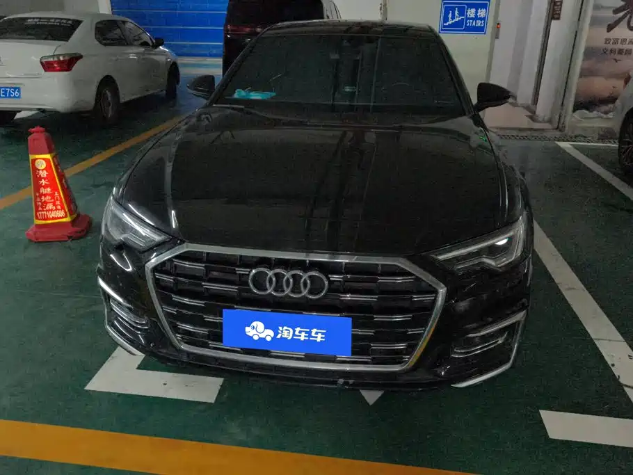 Фото 2 - Audi A6L