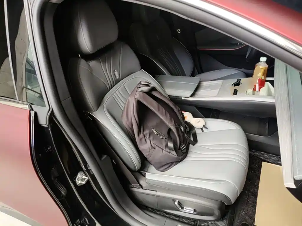 Geely Galaxy Galaxy E8 2024 2024 665km RWD Starship Voyager Edition