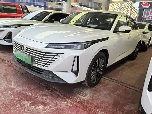 Changan Eado PHEV 2025 Smart New Blue Whale 145KM Battleship Edition