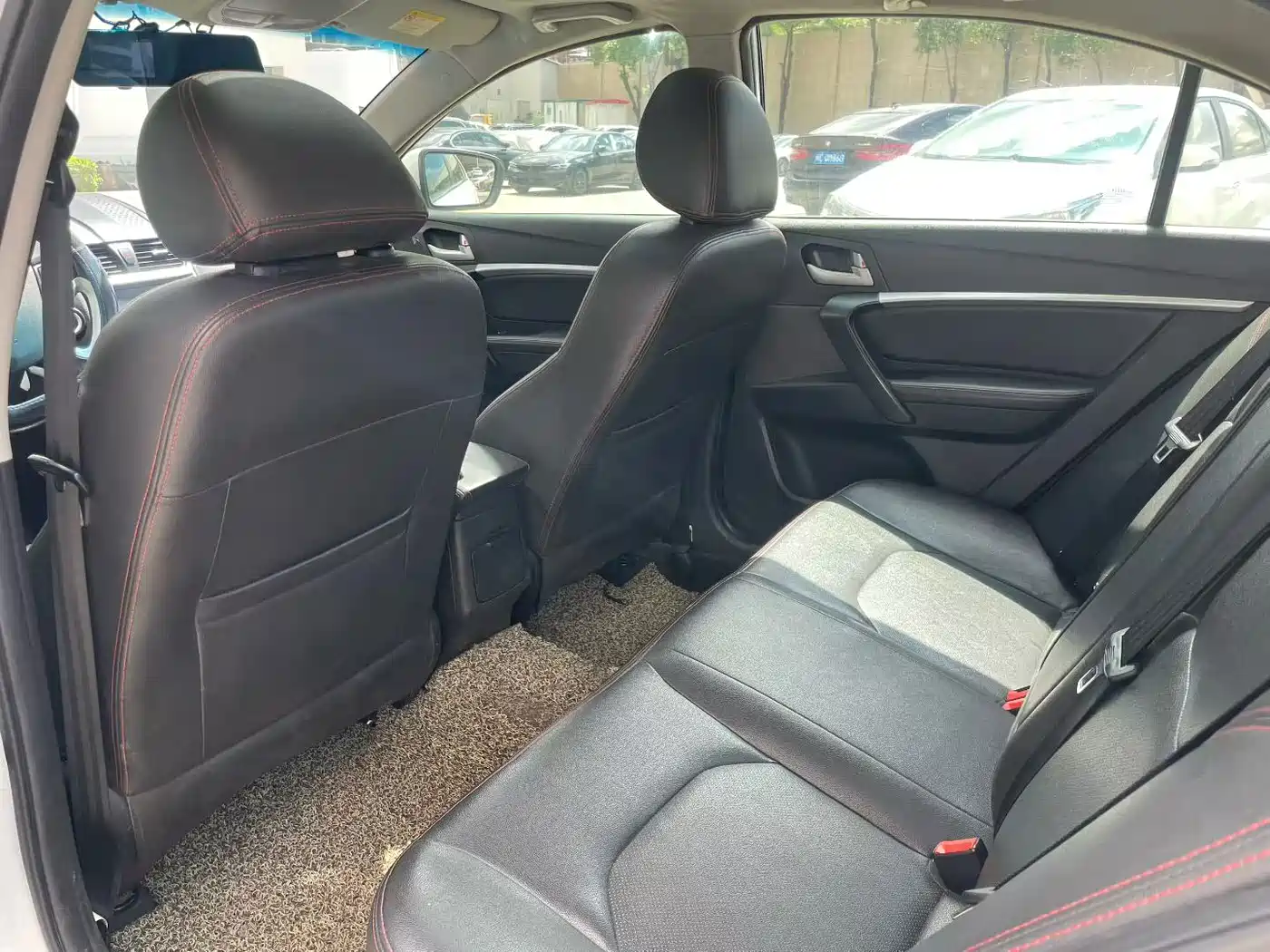 Geely Emgrand 2015 2015 Sedan 1.5L Manual Upward Edition