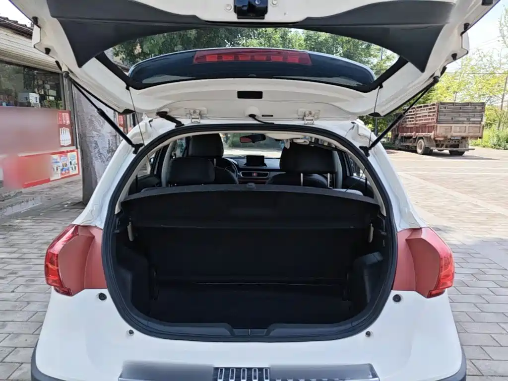Haval H1 2016 2016 Facelift Blue Label 1.5L AMT Luxury