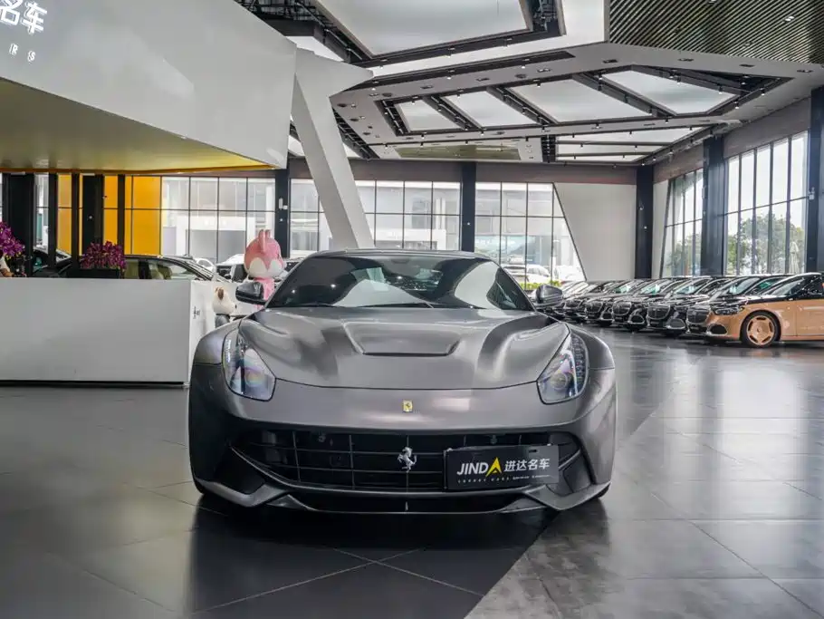 Ferrari F12berlinetta 2015 2013 6.3L Standard