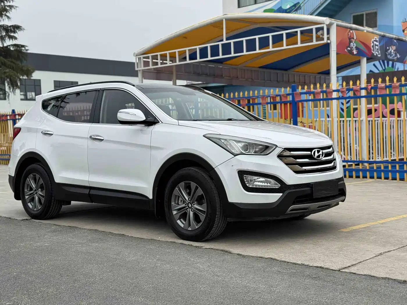 Hyundai Santa Fe 2015 2.0T Automatic 2WD Smart 5-Seater фото 3