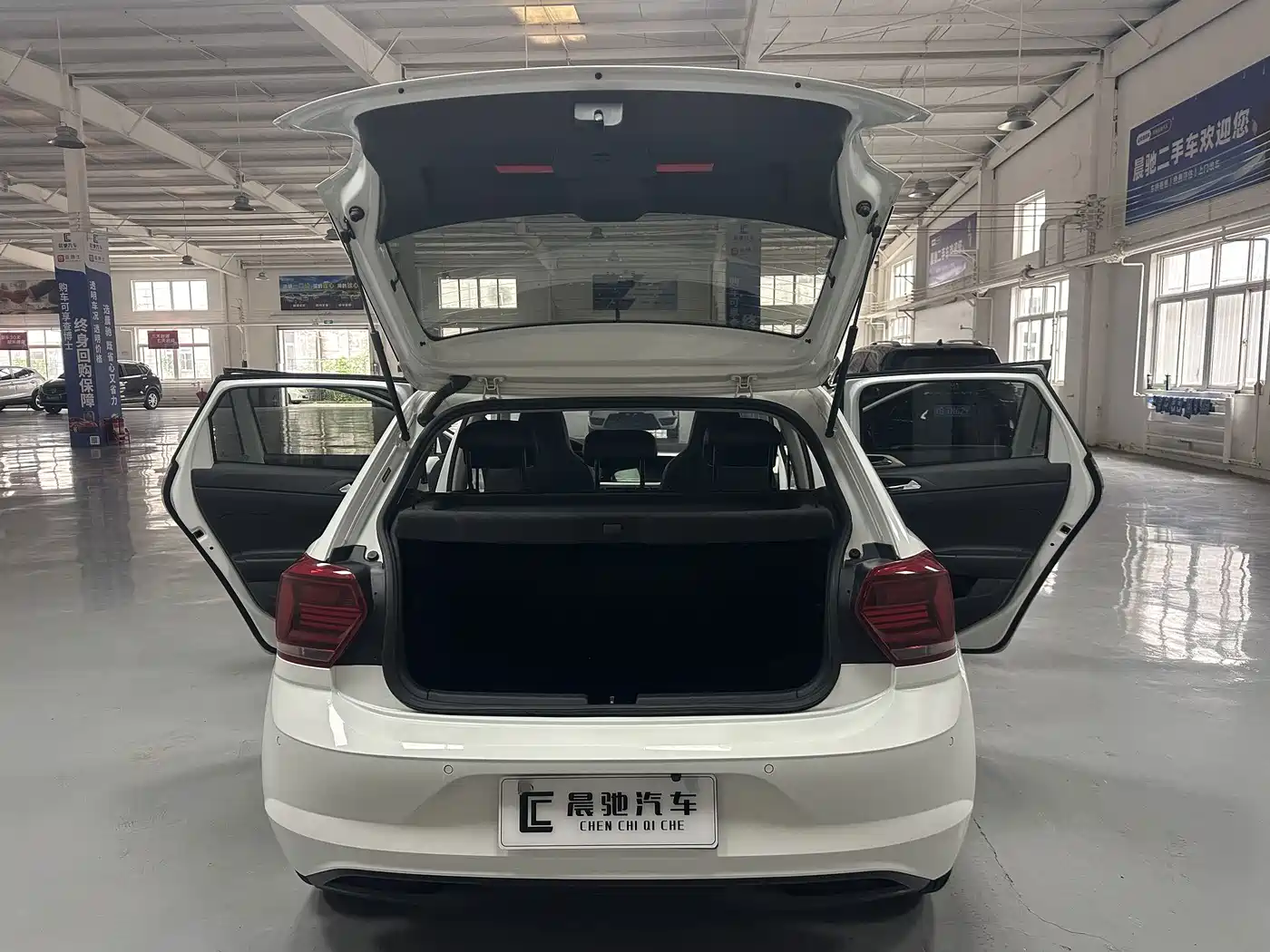 Volkswagen Polo 2023 2023 Facelift Plus 1.5L Auto Chroma Tech Edition