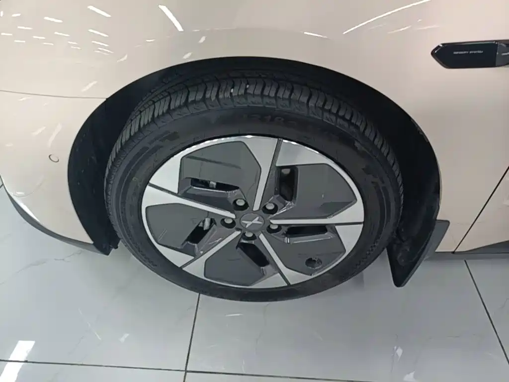 XPeng MONA M03 2026 2025 Model 620 Extended Range Plus