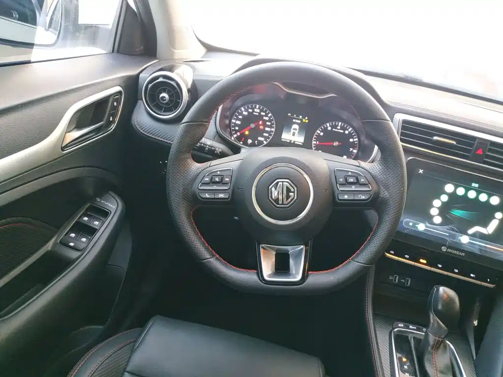 MG ZS 2021 2020 180DVVT Automatic Plus L2+