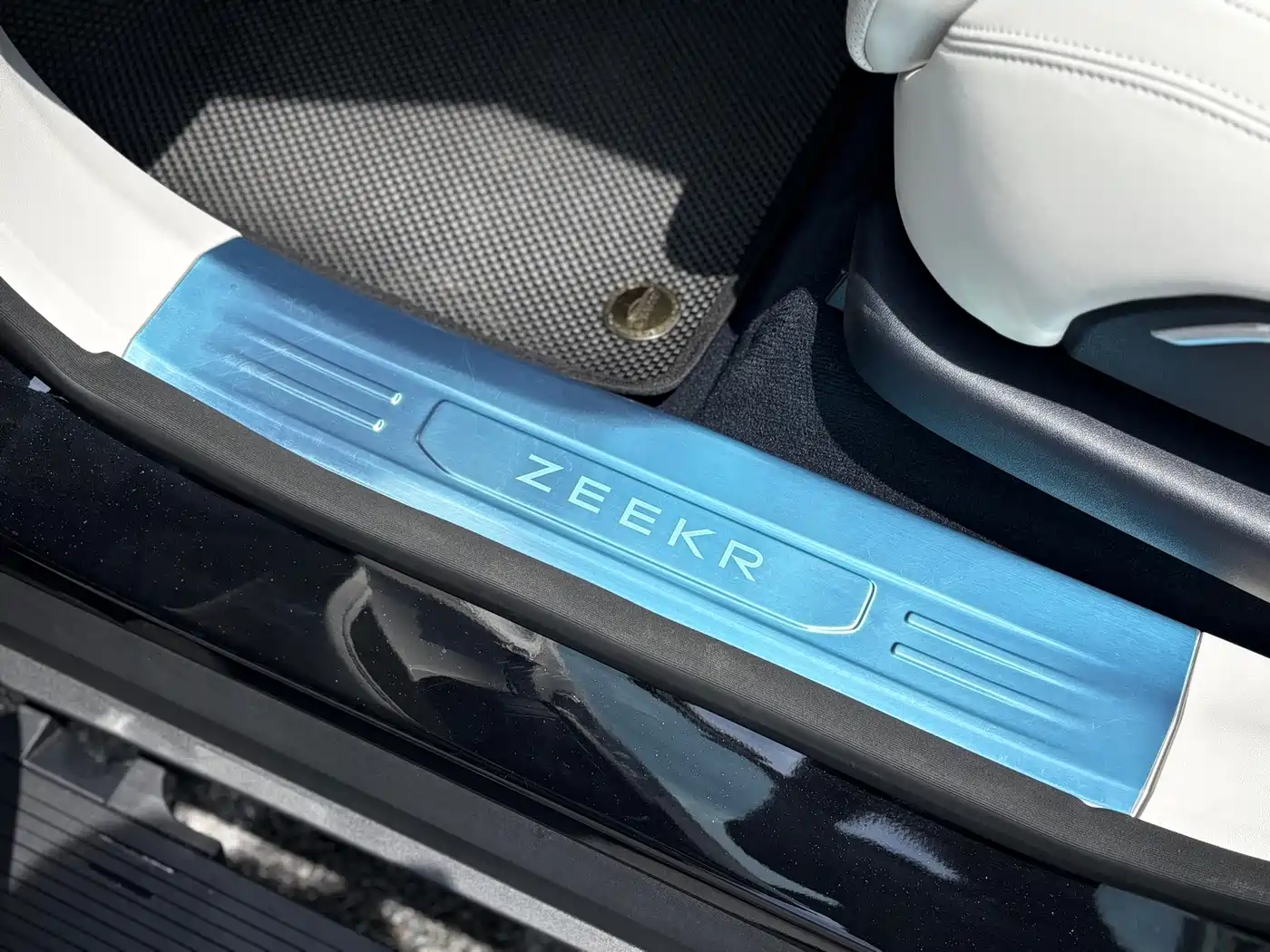 ZEEKR 9X 2026 2025 Model Standard