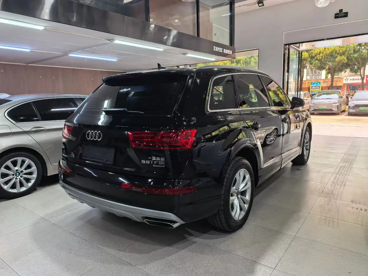 Audi Q7 2018 40 TFSI Comfort фото 8