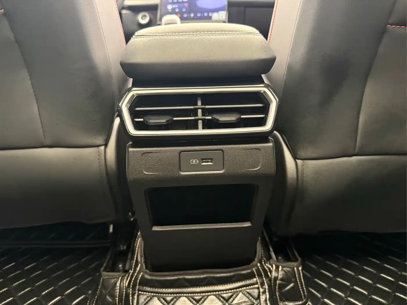 GEELY AUTOMOBILE BOYUE