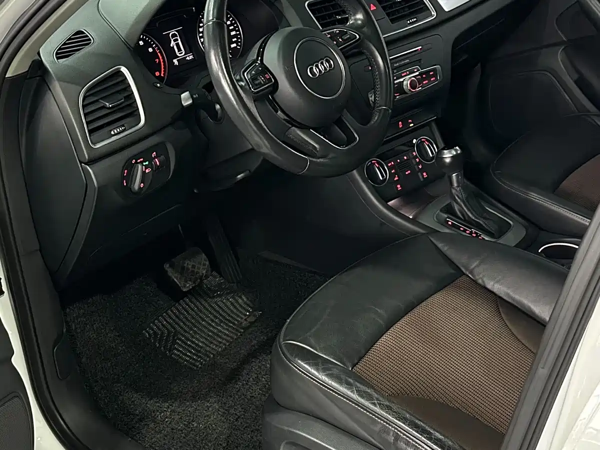 Audi Q3 2017 35 TFSI Fashion фото 9