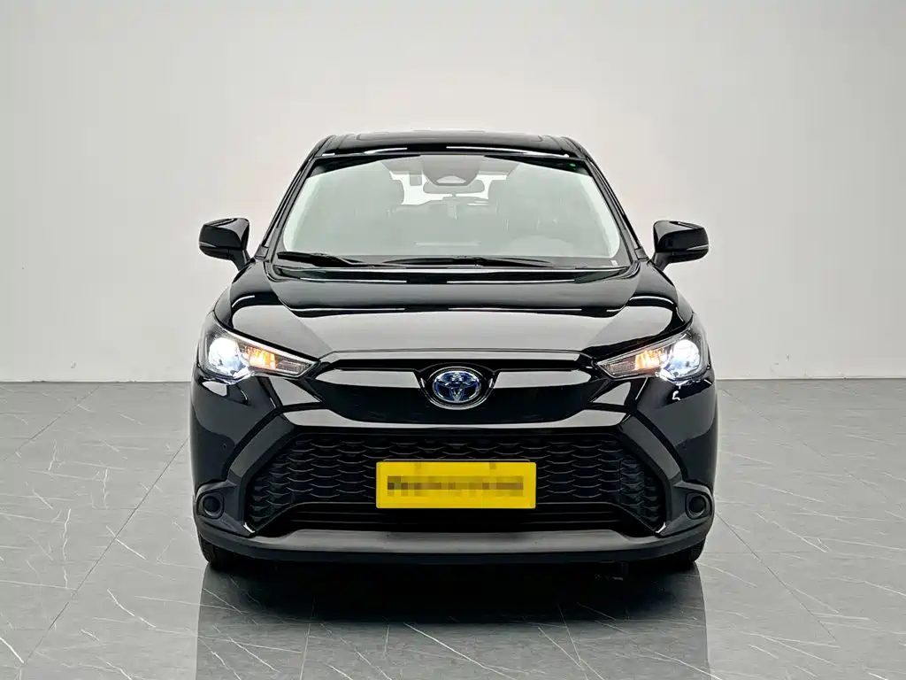 Фото 2 - Toyota Frontlander