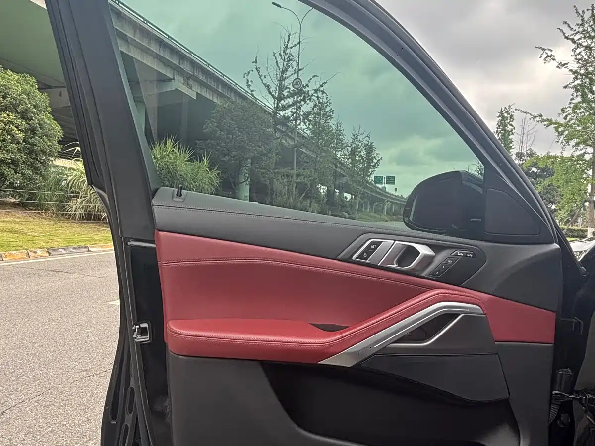 BMW X6 2021 xDrive30i M Sport Package фото 5