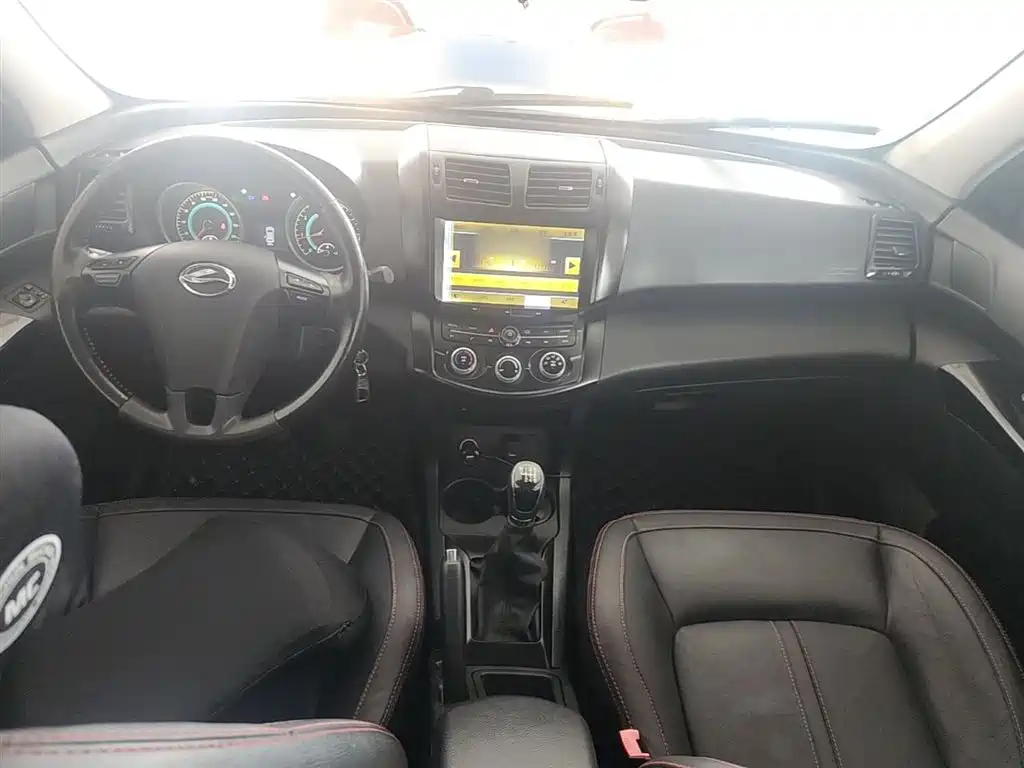 Landwind X5 2015 2015 1.5T Manual Pioneer Edition