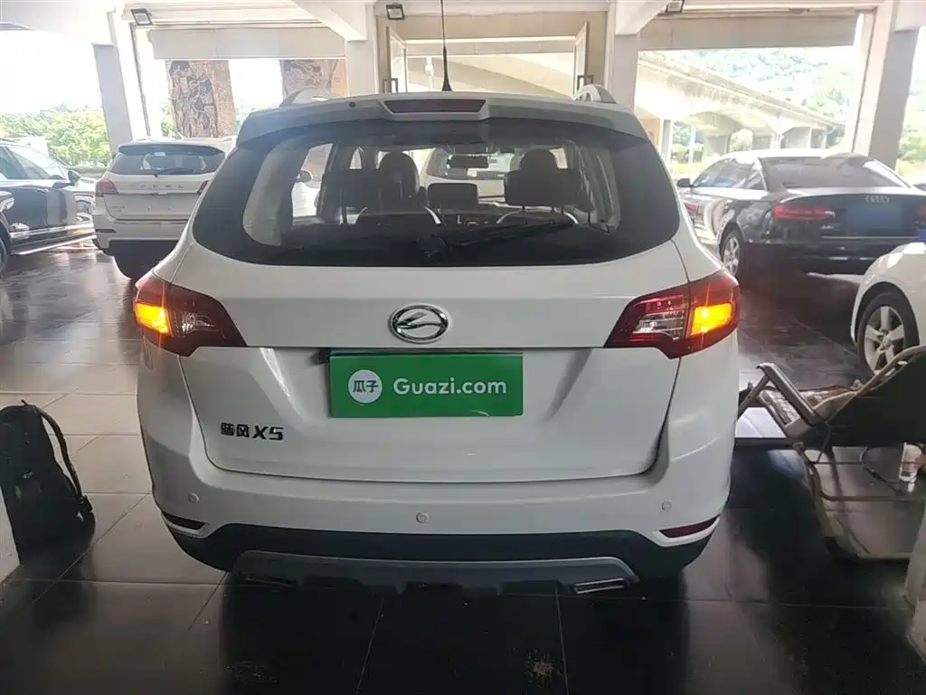 Landwind X5 2015 2015 1.5T Manual Pioneer Edition