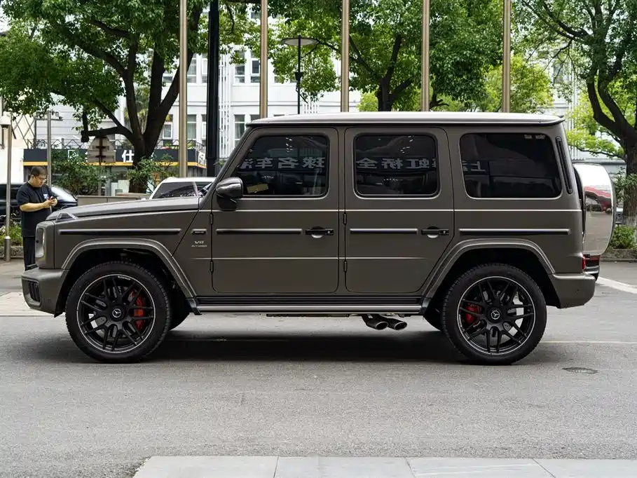 MERCEDES-BENZ G-CLASS AMG