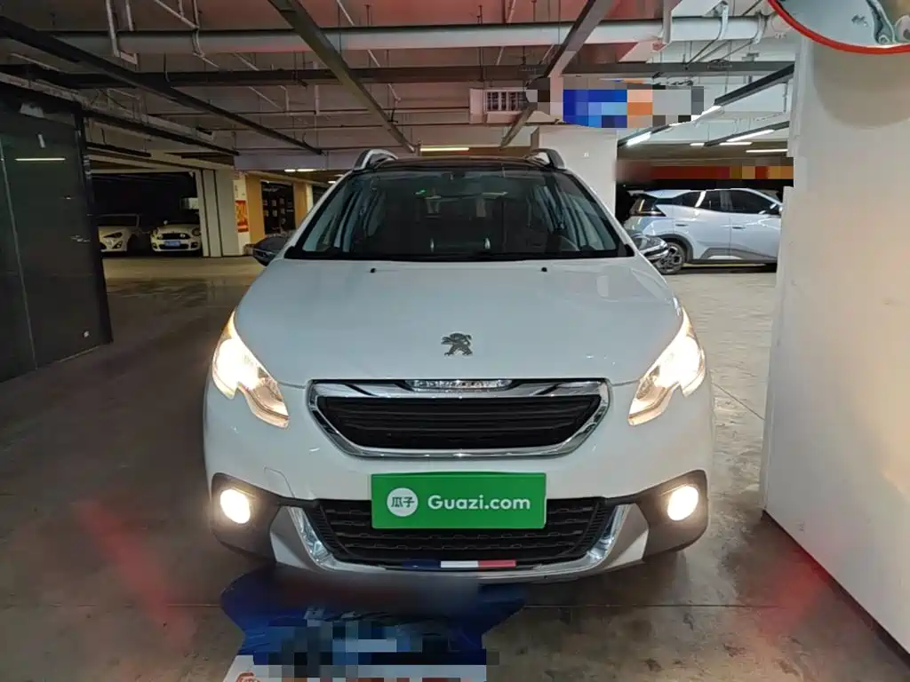 Фото 3 - Peugeot 2008