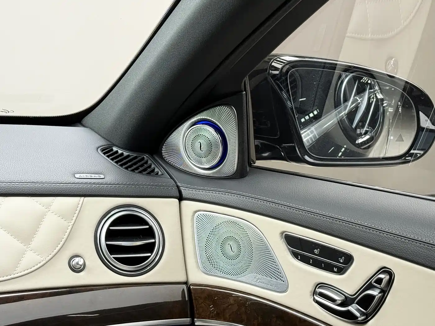 Mercedes-Benz Maybach S-Class 2015 S 500 4MATIC фото 14