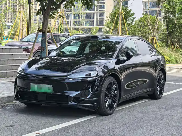  Zhijie Luxeed R7 2026 All-electric UItra