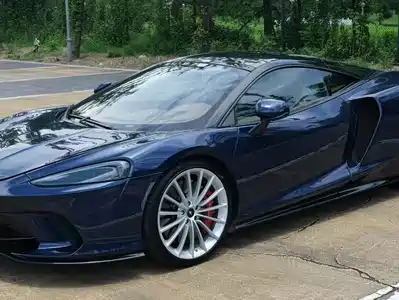 McLaren GT