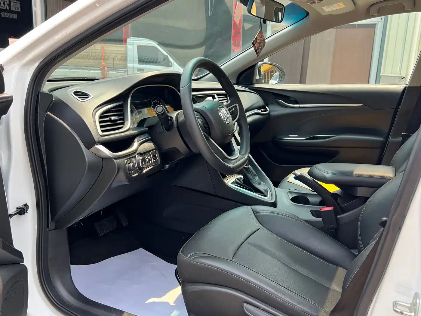 Buick Excelle 2021 Exemplar 1.5L Auto Elite фото 13