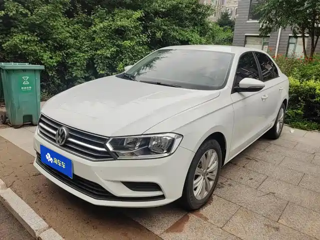 Volkswagen Bora 2021