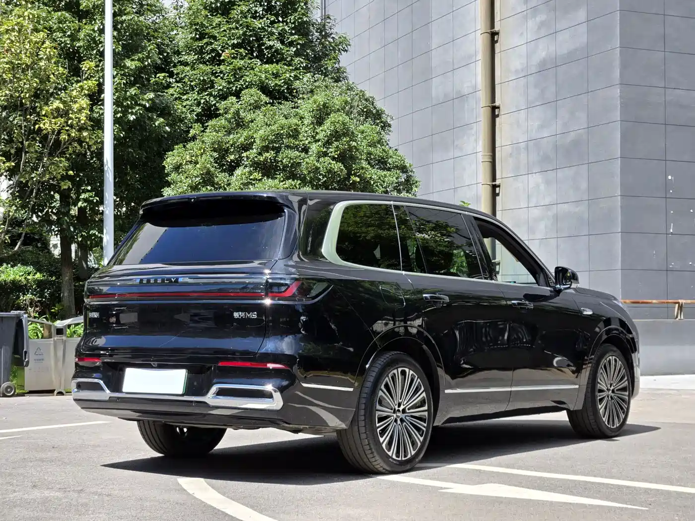 Geely Galaxy Galaxy M9 2025 2025 Base Model