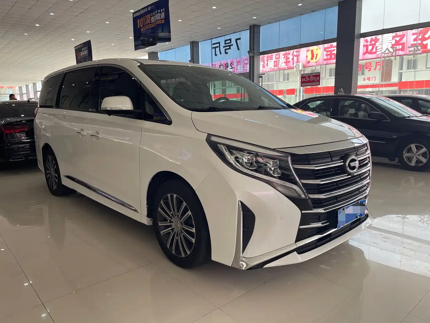 GAC Trumpchi Trumpchi M8 2021 Leading Show Series 390T Ultimate Edition фото 3
